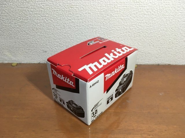 【送料無料】Makita マキタ 純正【BL1830B】残量表示付き 18V リチウムイオン バッテリー 3.0Ah 未使用_画像1