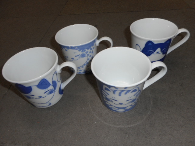 藍染ねこ マグ ４柄組 日本製美濃焼 新品未使用（トラとハチワレとブチとミケ）陶磁器製の画像6