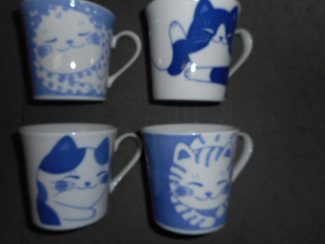 藍染ねこ マグ ４柄組 日本製美濃焼 新品未使用（トラとハチワレとブチとミケ）陶磁器製の画像7