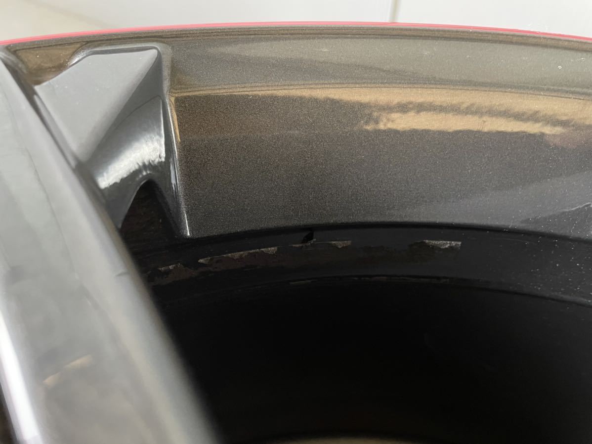 フォルクスワーゲン ゴルフ GTI ダイナミック 18インチ 純正アルミホイール1本_テープの剥がし残りが有ります。