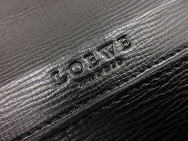 2022最新のスタイル レザー アナグラム LOEWE】 未使用【ロエベ 2室