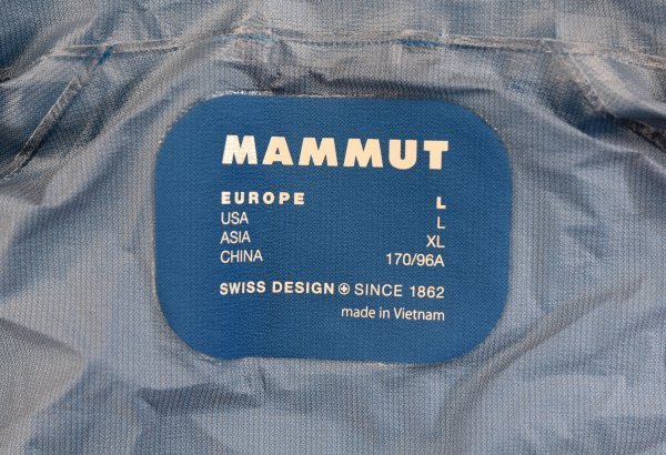  free shipping 1*Mammut* Mammut Kento Light HS hood jacket size:XL sapphire * for women 