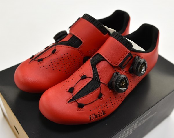 お歳暮 人気 送料無料1★Fizik★フィジーク R1 INFINITO ロードシューズ size:EUR:37 (換算値 23.7cm) レッド/ブラック 23cm~