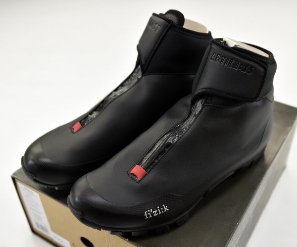 送料無料1★OUTLET★Fizik★フィジーク X5 Artica シューズ size:EUR/42.5 (換算値 27.35cm)