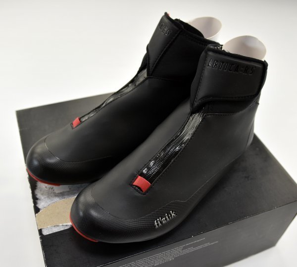2024高い素材 シューズ Artica R5 送料無料1★OUTLET★Fizik★フィジーク size:EUR/41 No.1 26.35cm) (換算値 26cm~