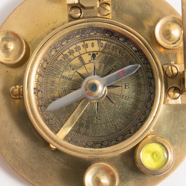 F.L.WEST London ロンドン 日時計 方位磁石 羅針盤 真鍮製 木製ケース付き コンパス アンティーク 古道具 H5005_画像9