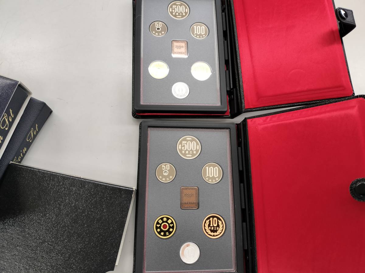 4冊セット　1993年2冊　1990年　1991年　 平成5年 プルーフ貨幣セット 額面666円×4　 記念硬貨 記念貨幣_画像3