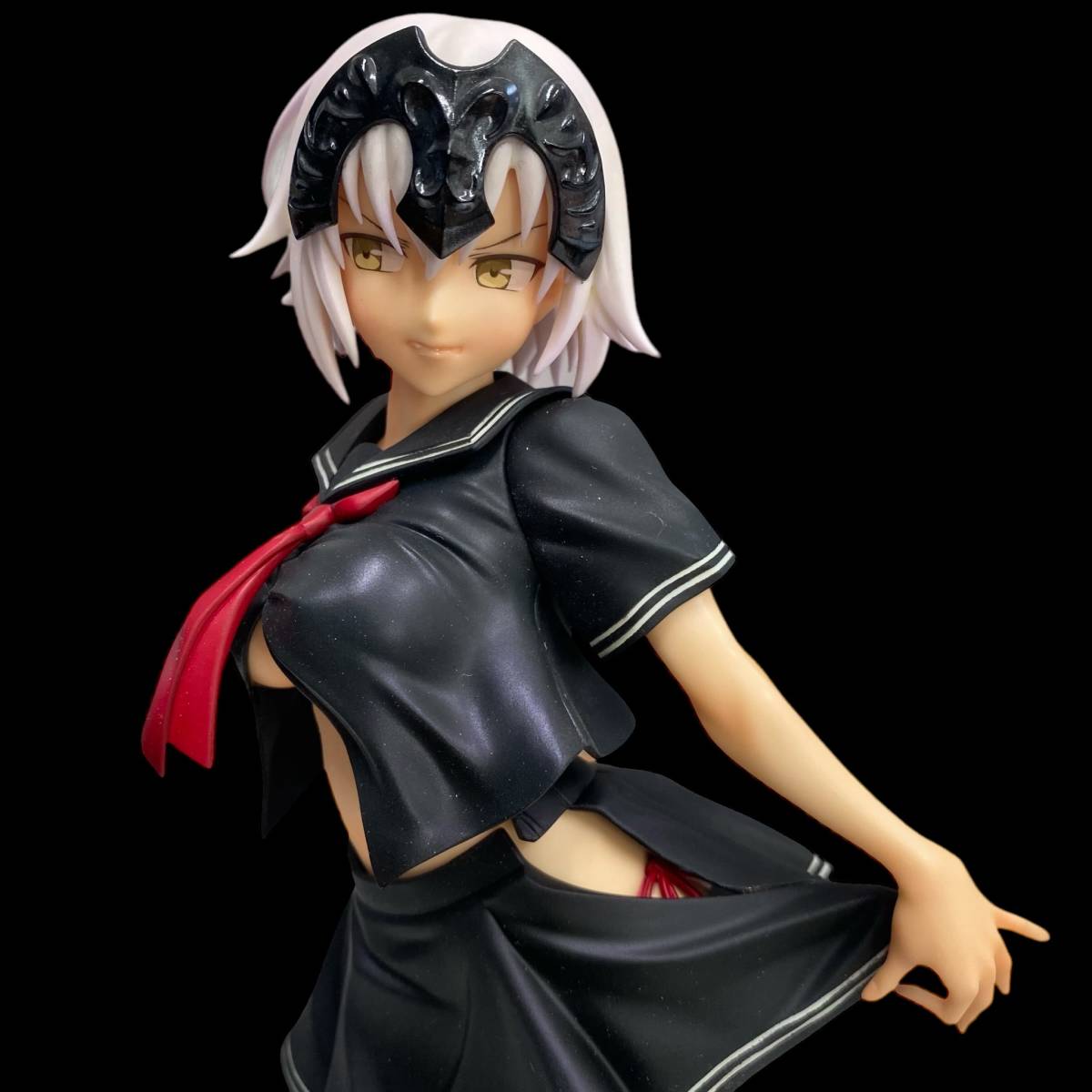 塗装済完成品 制服シリーズ ジャンヌ・ダルク オルタ グリズリーパンダ