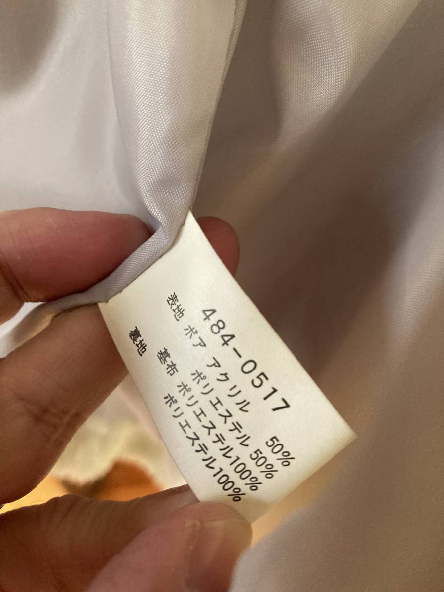 ■UNIQLO ユニクロ ダッフルコート M 白 ホワイト グレー もこもこ ふかふか ボア 中古 美品 即決_画像6