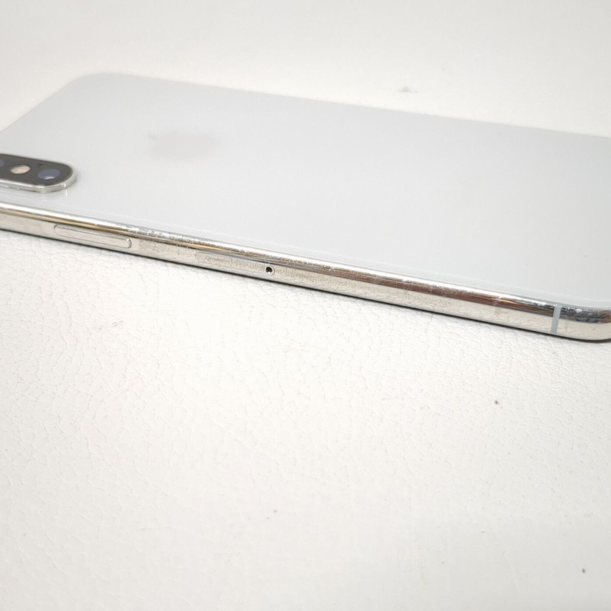 7616円 【バッテリー79%】Apple アップル iPhoneXS MTE12J/A 7616円 【バッテリー79%】Apple アップル iPhoneXS MTE12J/A