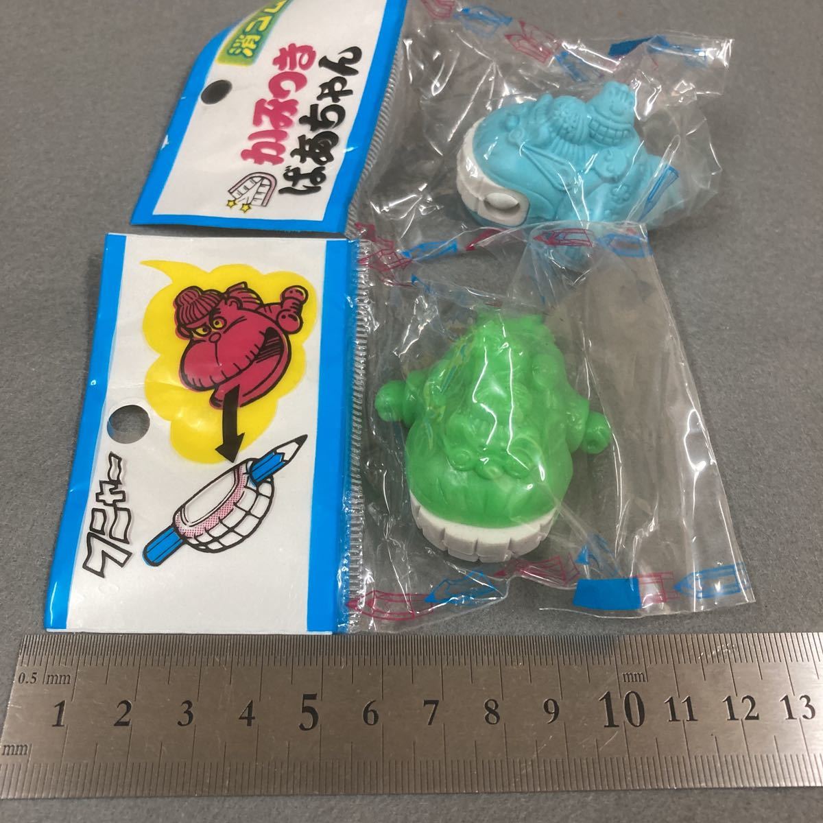 昭和レトロ かみつき ばあちゃん 消しゴム 2個 当時物 駄菓子屋 昭和レトロ かみつき ばあちゃん 消しゴム 2個 当時物 駄菓子屋