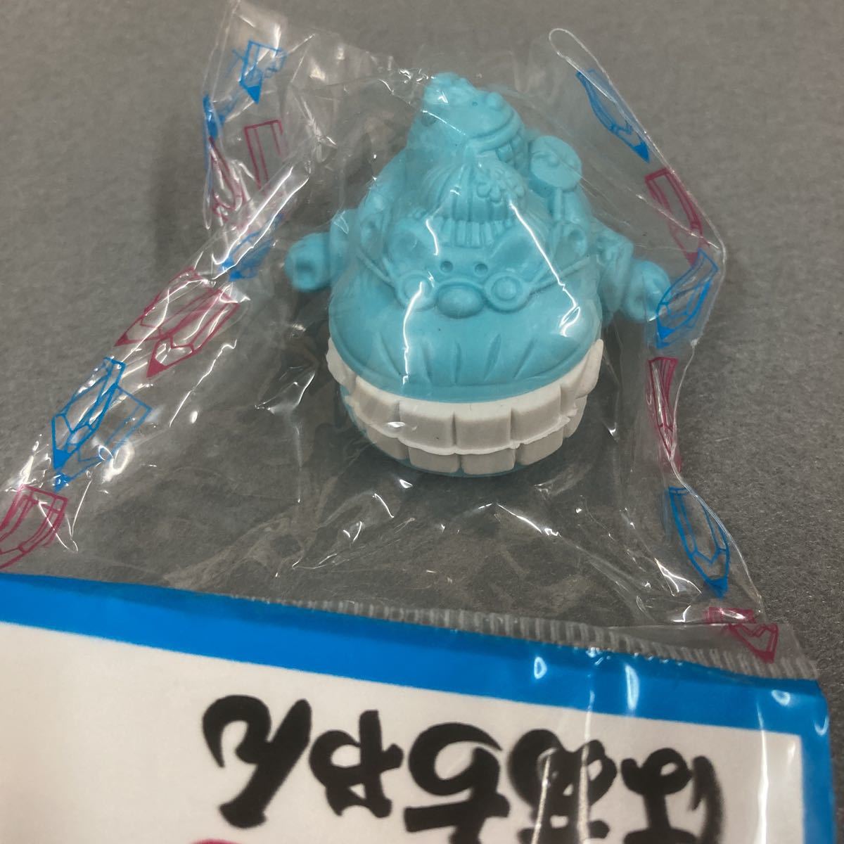 昭和レトロ かみつき ばあちゃん 消しゴム 2個 当時物 駄菓子屋 昭和レトロ かみつき ばあちゃん 消しゴム 2個 当時物 駄菓子屋