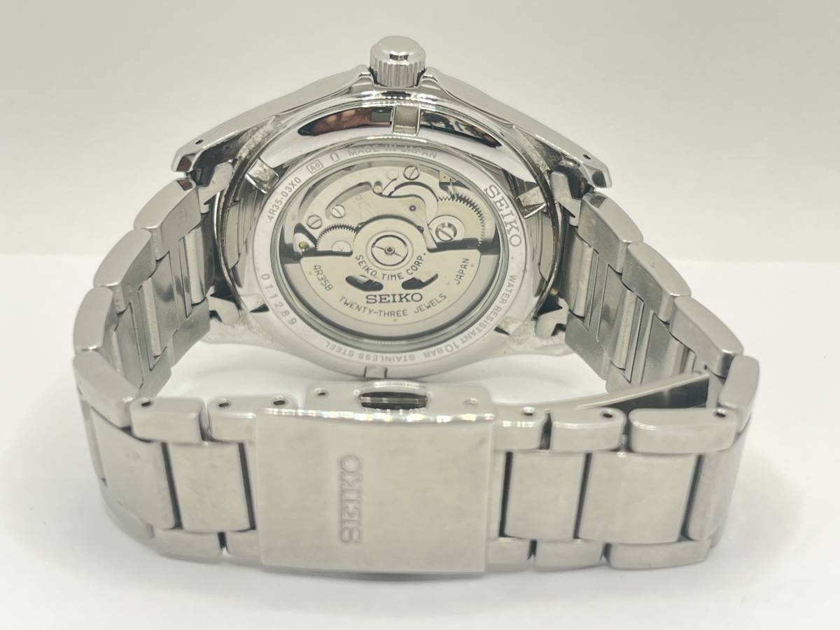 【美品】SEIKO セイコー メカニカル 腕時計 自動巻き 裏スケルトン デイト 4R35-03X0 白文字盤 シルバーカラー ウォッチ 154_画像4