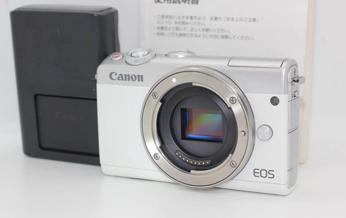 定番の中古商品 ☆美品☆ CANON #C276 バッテリー付属 ミラーレス一眼