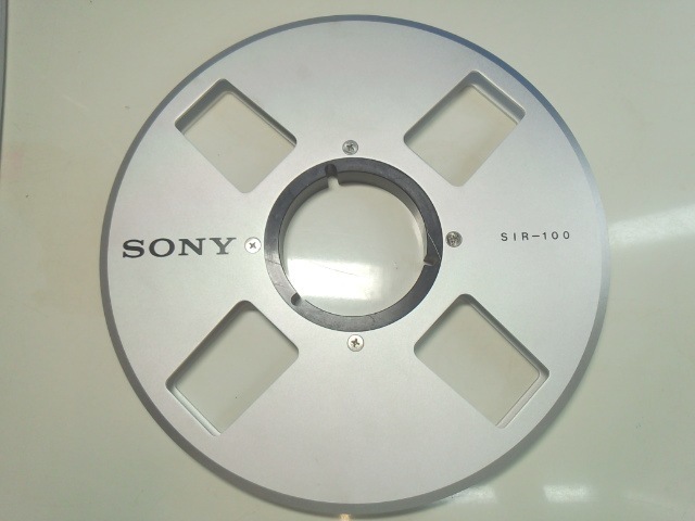 ■60サイズ■SONY SIR-100■アルミ オープンリール メタルリール (厚み外寸:約18mm　外径:約265mm　内径:約77mm)_画像2