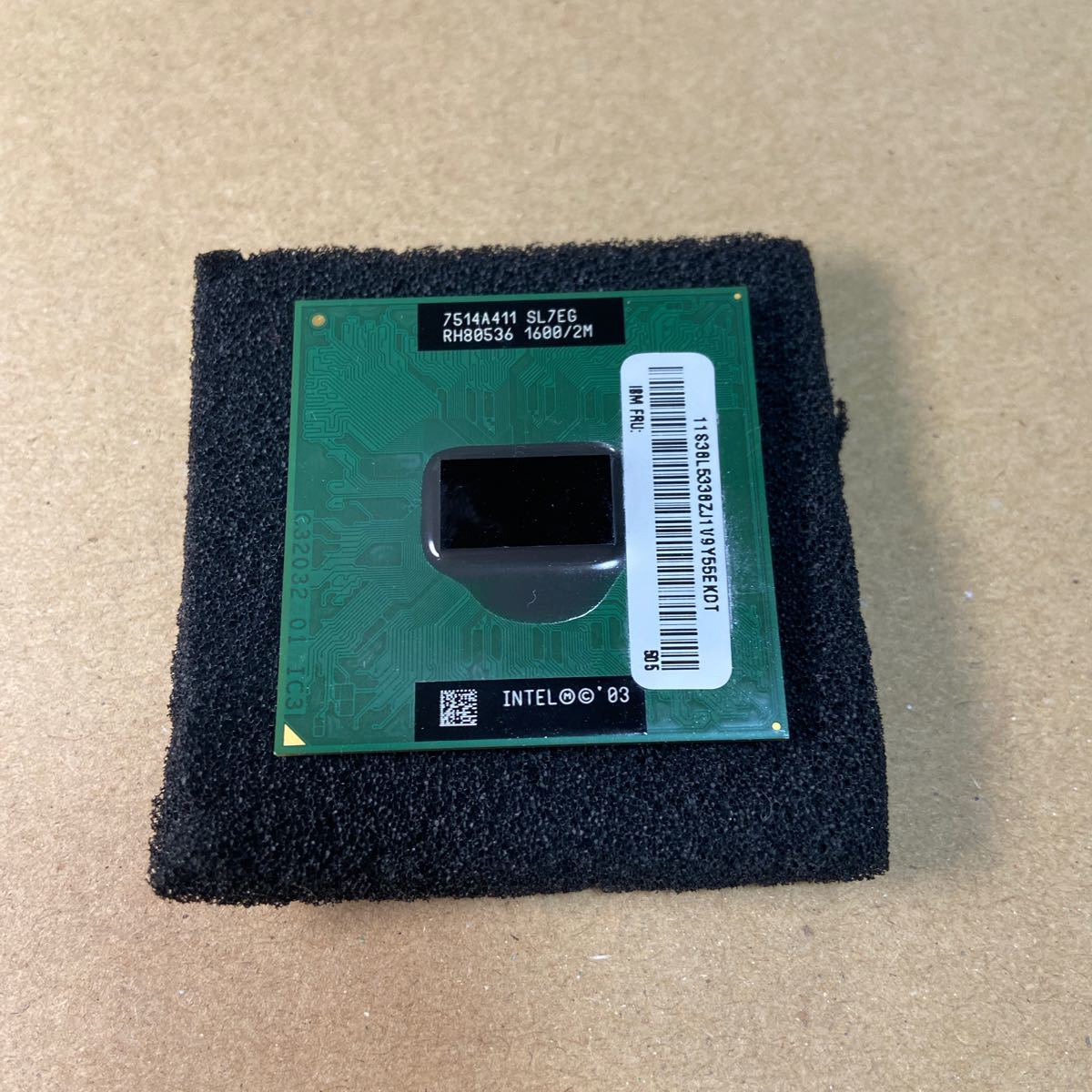 インテル Pentium M プロセッサー 725 2M キャッシュ、1.60A GHz、400 MHz_画像1