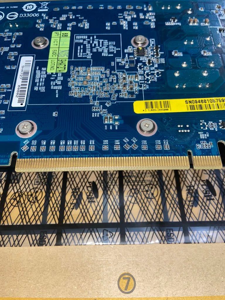 GIGABYTE Geforce GT240 DDR3 1GB グラフィックボード GV-N240D3-1GI_画像5