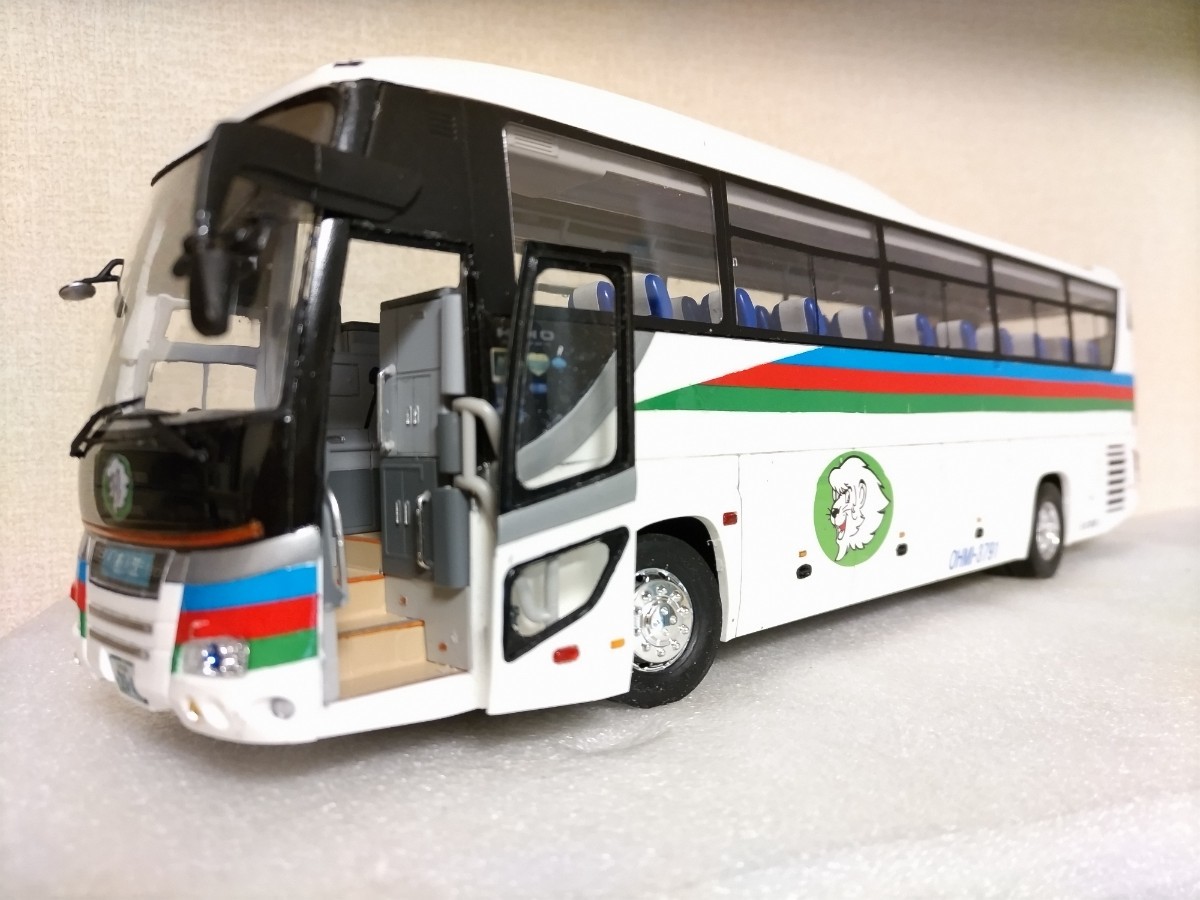 フジミ模型 1/32 近江鉄道バス(日野セレガスーパーハイデッカ)素人組立品