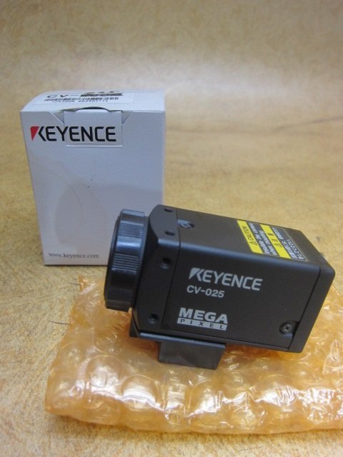 【最安値挑戦】 保管品 KEYENCE キーエンス デジタルメガピクセル白黒カメラ CV-025 200万画素 メガピクセルカメラ モノクロCCDカメラ 初期不良保証 4 その他