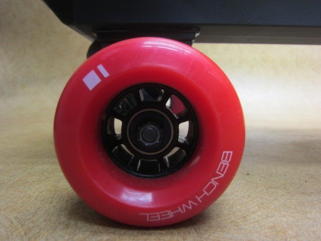 BENCH WHEEL ベンチホイール 電動スケートボード B0001 ACアダプター リモコン付 電動 スケートボード スケボー_画像6