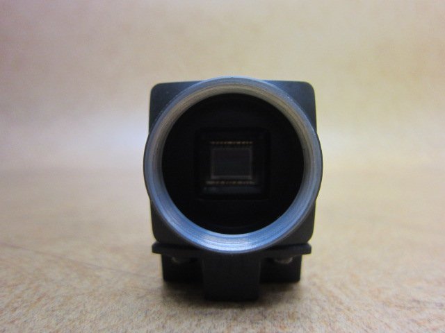 保管品 KEYENCE キーエンス デジタルメガピクセル白黒カメラ CV-025 200万画素 メガピクセルカメラ モノクロCCDカメラ 初期不良保証 1_画像5