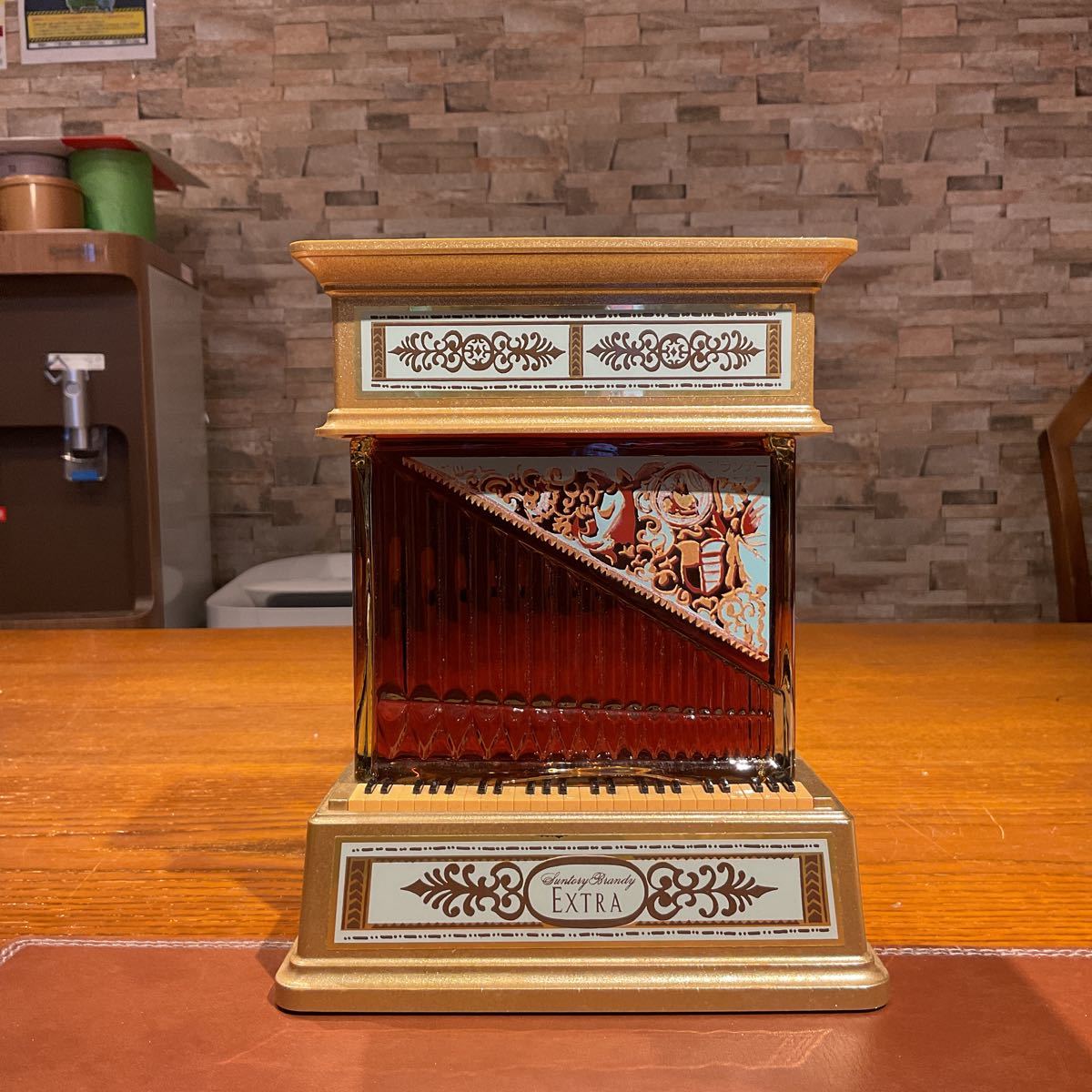 未開栓】サントリーブランデー エクストラ 楽器シリーズ ポジティブ