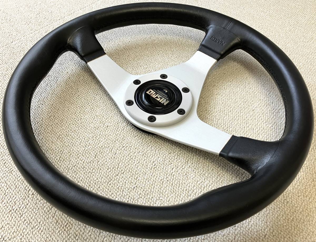 【美品】NARDI ナルディ ガラ3 ステアリング NISMO ホーンボタン/ニスモ/BNR32/GTR/GT-R/R32/R33/R34/S30/Z31/Z32/S13/S14/S15/MOMO/モモ_画像4