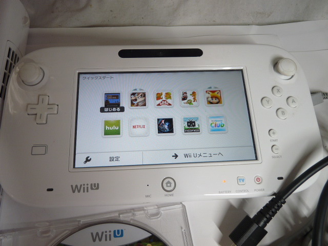 Wii U シロ 32GB すぐに遊べるセット◆内蔵ゲーム４本/DKトロピカルフリーズ２人協力プレイ Wiiリモコンプラス クラコンPRO_画像2