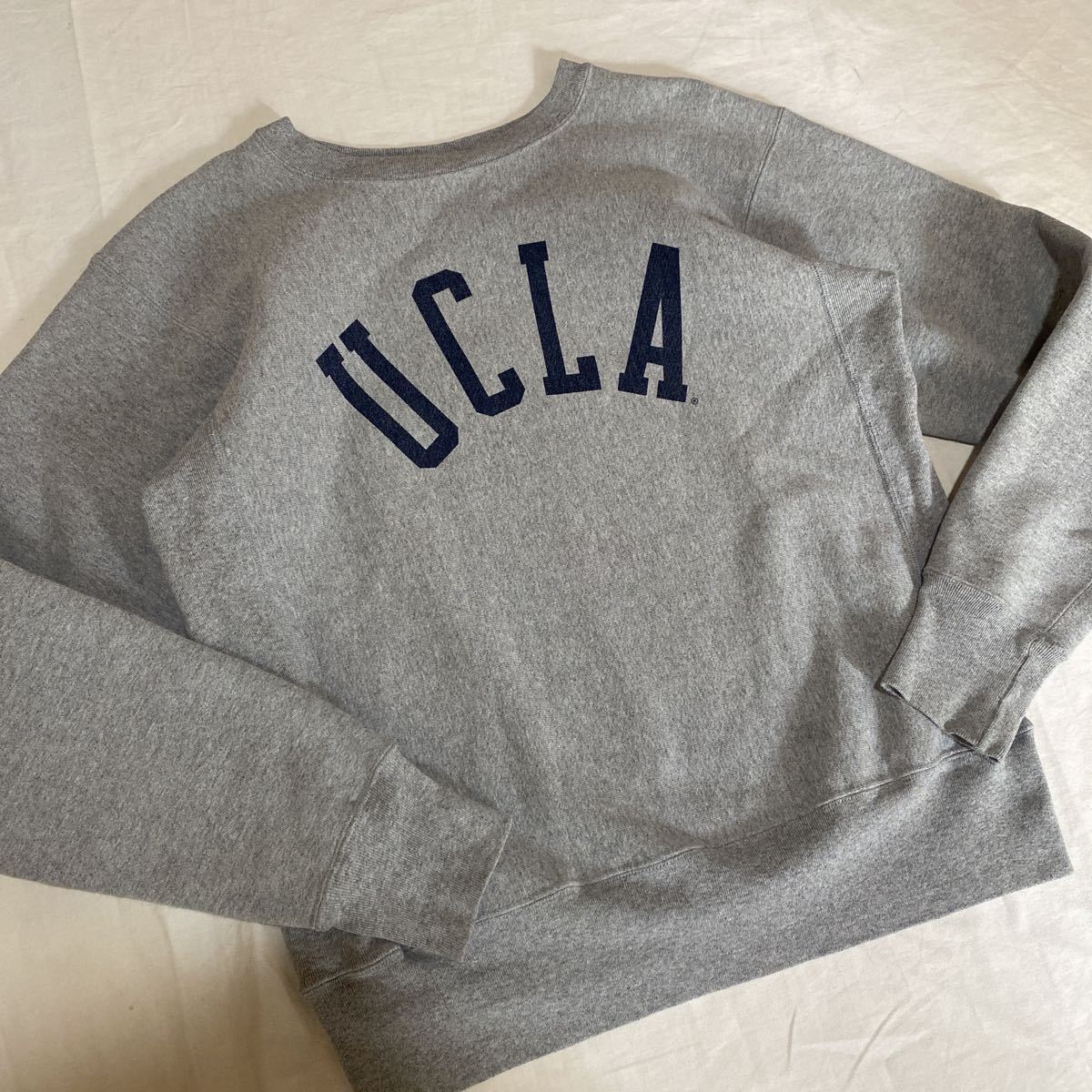 【XL】Champion チャンピオン USA製 赤タグ　単色　UCLA カレッジ　スウェット　パーカー 染み込み_画像3