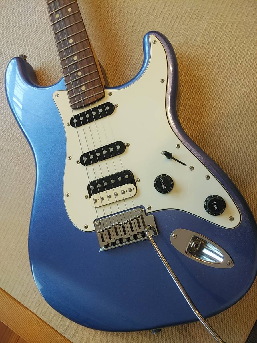 Squier by Fender Contemporary Stratocaster HSS Ocean Blue Metallic_画像1