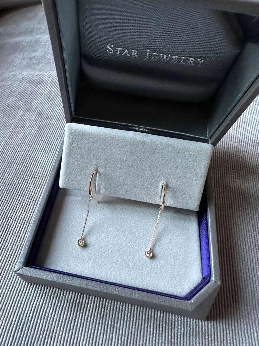 STAR JEWELRY スタージュエリーK18 ピアスMOON SETTING 箱あり STAR JEWELRY スタージュエリーK18 ピアスMOON SETTING 箱あり