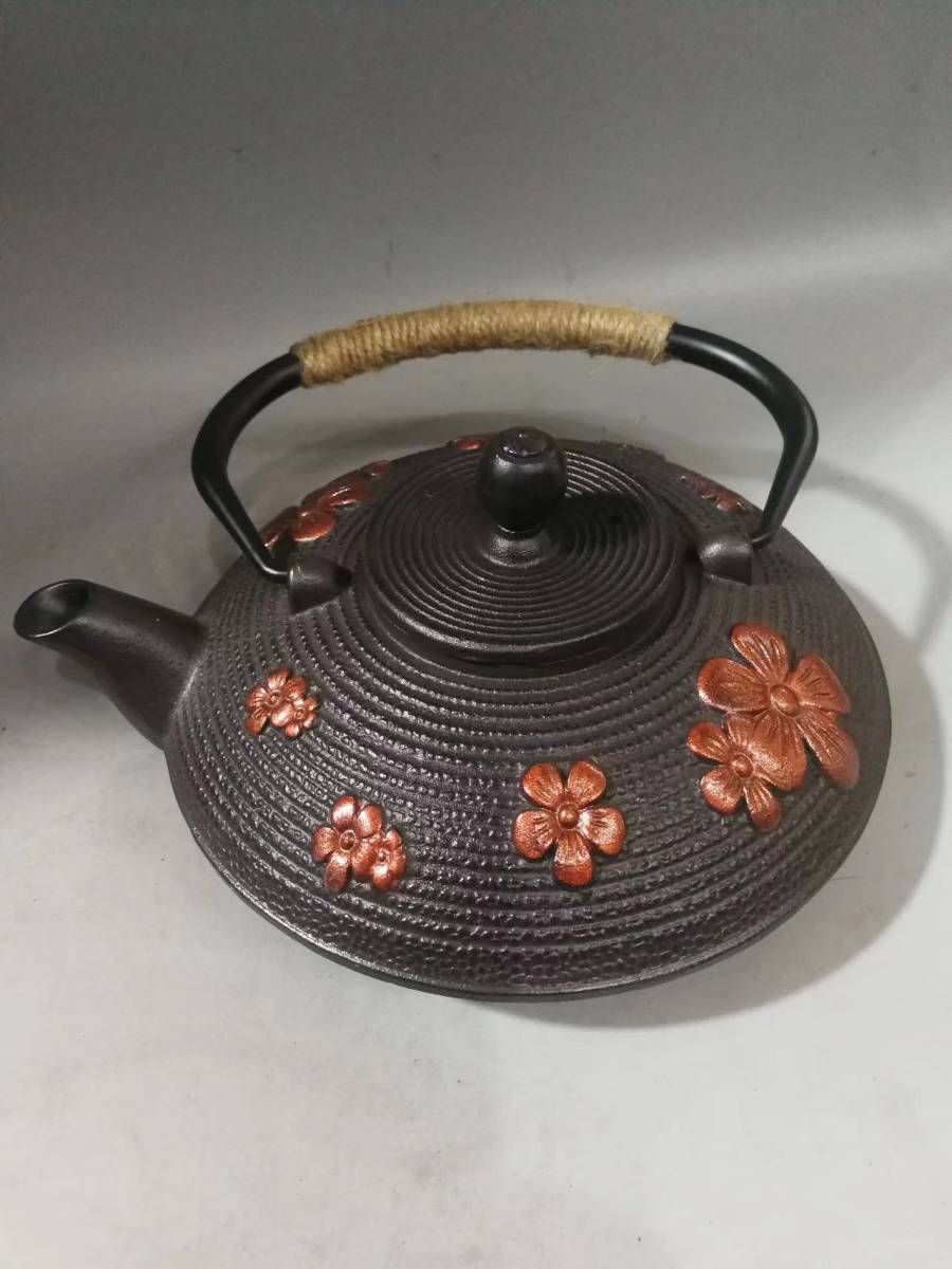 《民・鉄瓶・花卉紋・茶道具・煎茶道具》極細工・骨董品・古賞物・中国古玩・中国古美術_画像1