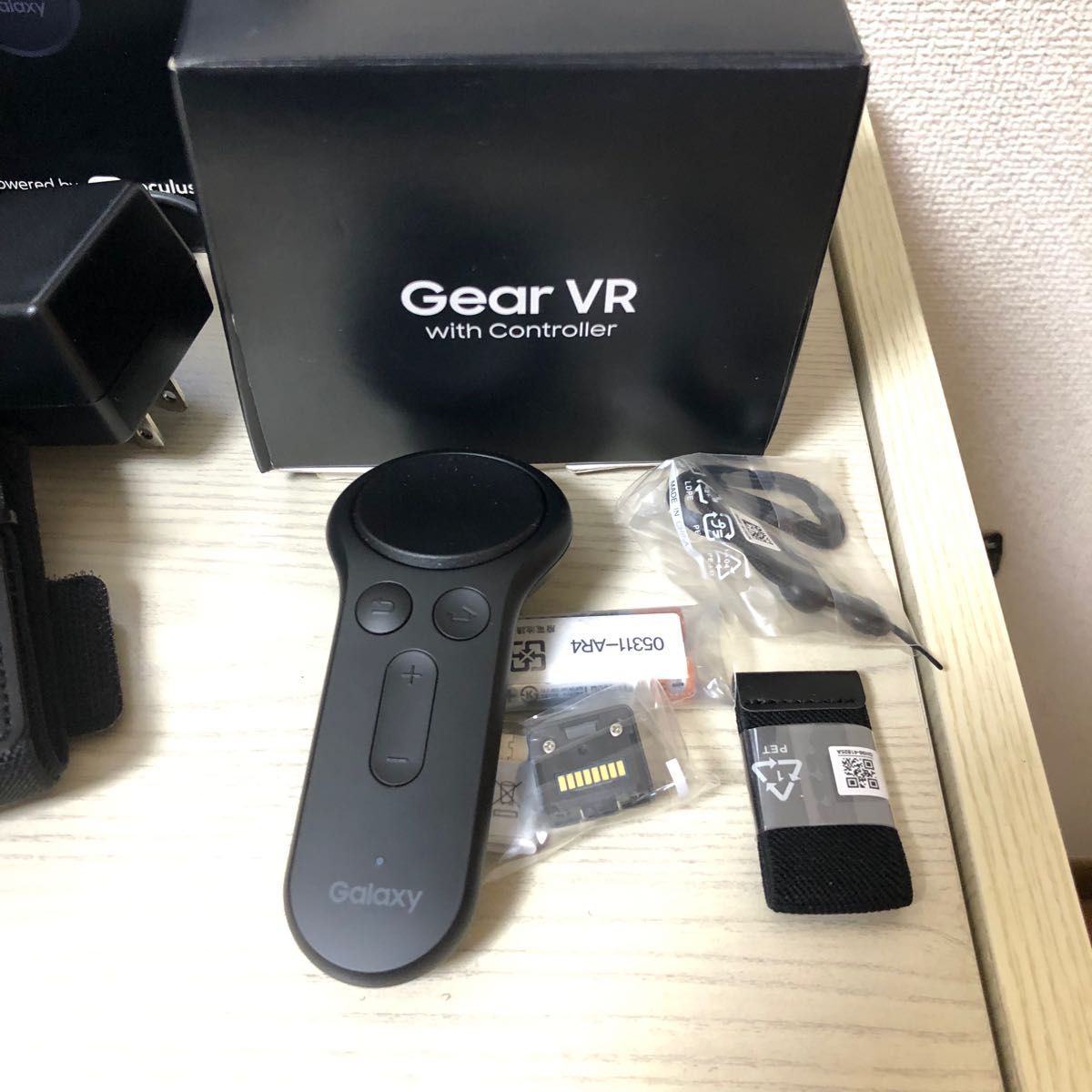 SAMSUNG 専用コントローラー付属 Oculus VR Galaxy Gear VR with Controller