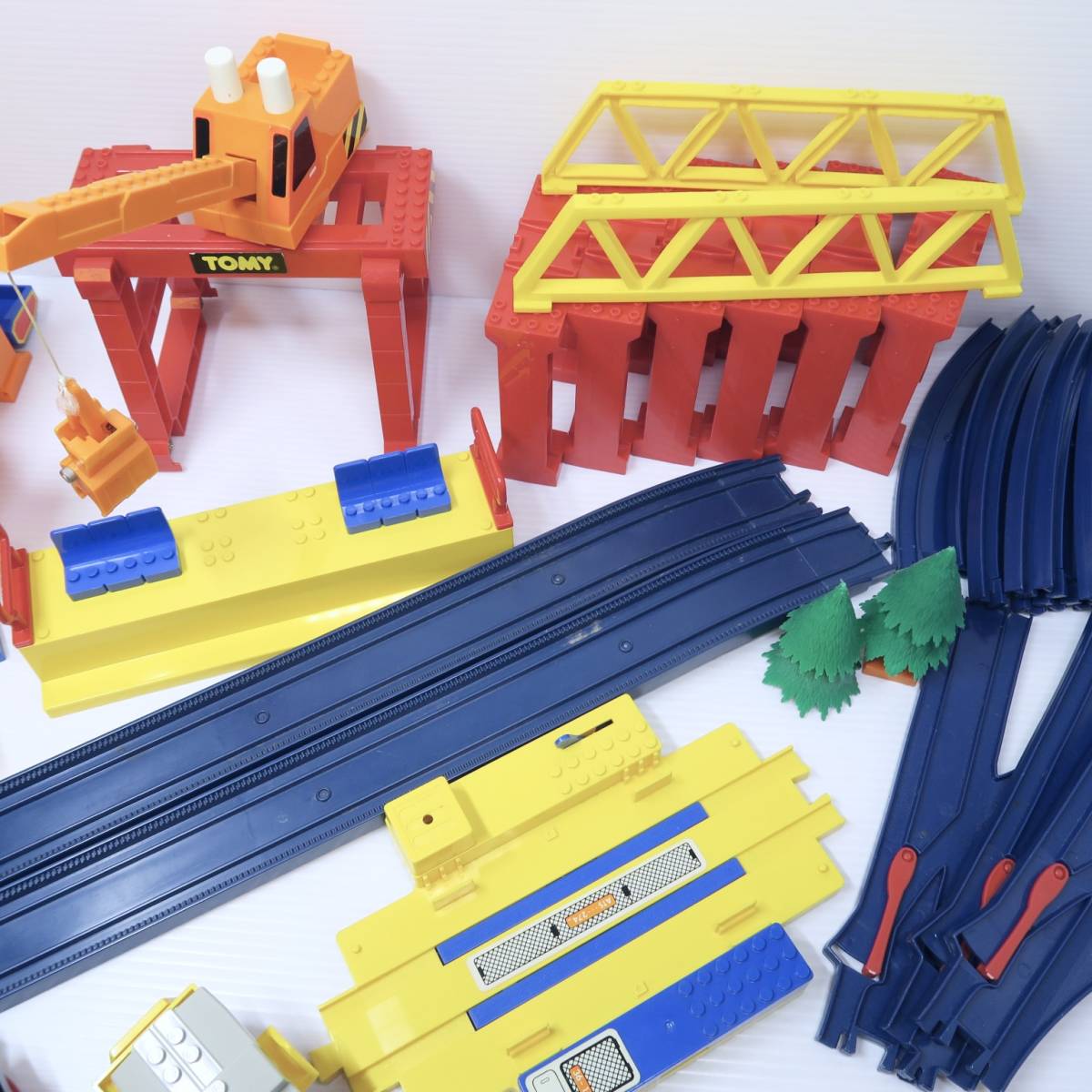 TOMY TRAINS アメリカ 発売 プラレール 欧米 機関車 ジャンク TOMY TRAINS アメリカ 発売 プラレール 欧米 機関車 ジャンク