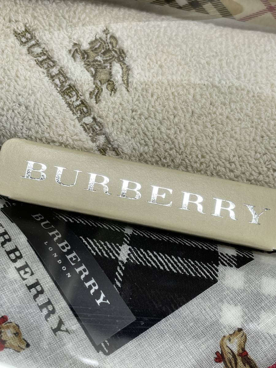 ★コレクター必見 未使用品 Burberry バーバリー ハンカチセット タオルハンカチ はんかち ファッション小物 服飾小物 W1025●6_画像3