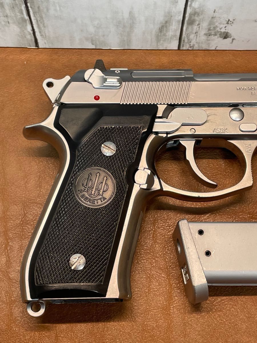WA ベレッタ M92FS INOX ガスブローバック 【絶盤品】|Yahoo WA ベレッタ M92FS INOX ガスブローバック 【絶盤品】|Yahoo