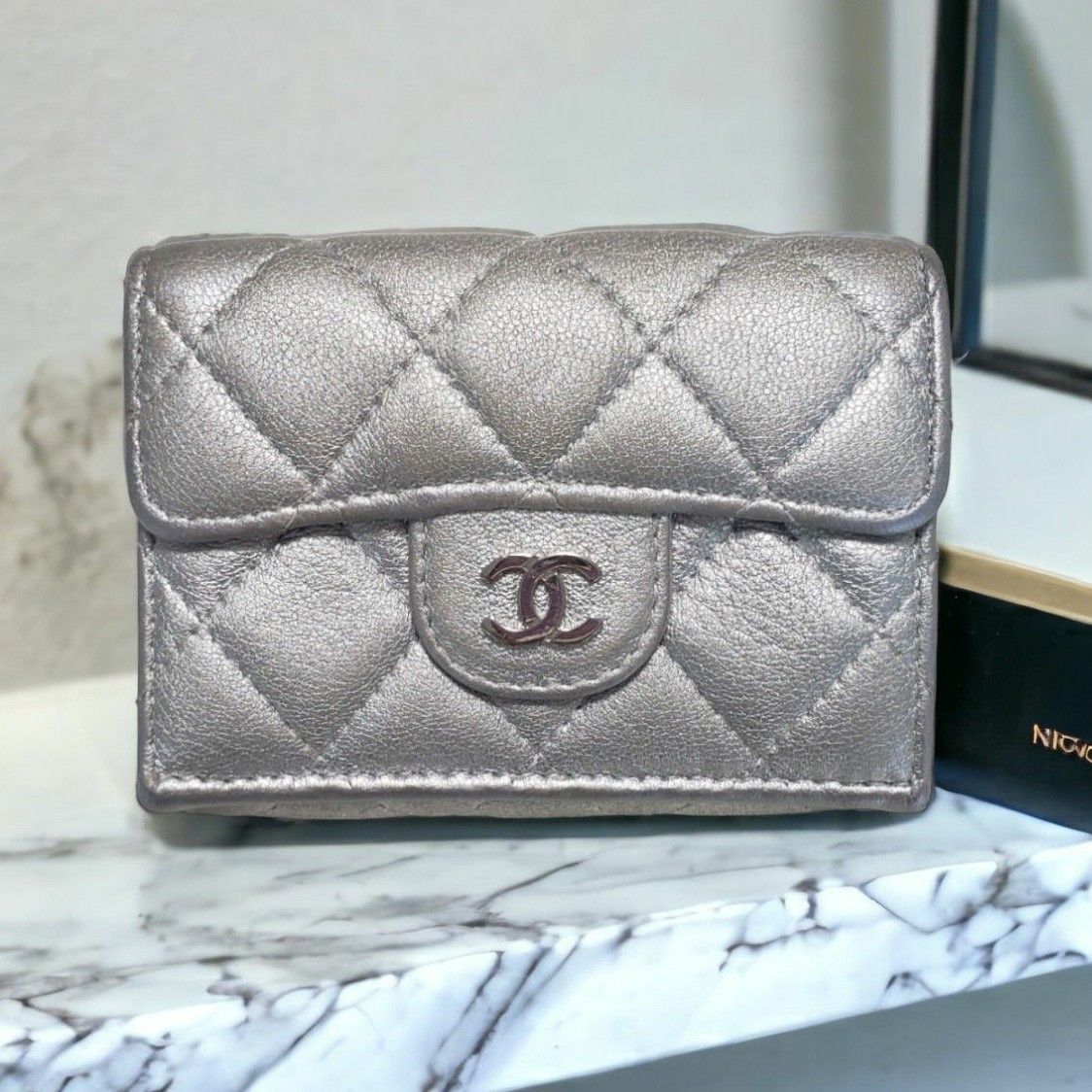 シャネルCHANEL★31番台！シルバー★コンパクト ウォレット★美品