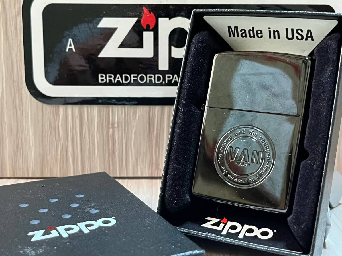 大量出品中!!【希少】新品未使用 2021年製 Zippo 'VAN' Van Jac 2023