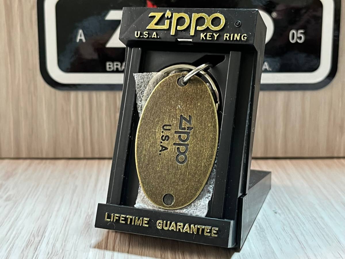 大量出品中!!【希少】レア 新品未使用 80年代製 Zippo 'Key Ring' 80s 非売品 真鍮 キーホルダー 円型 ジッポー 喫煙具 オイルライター