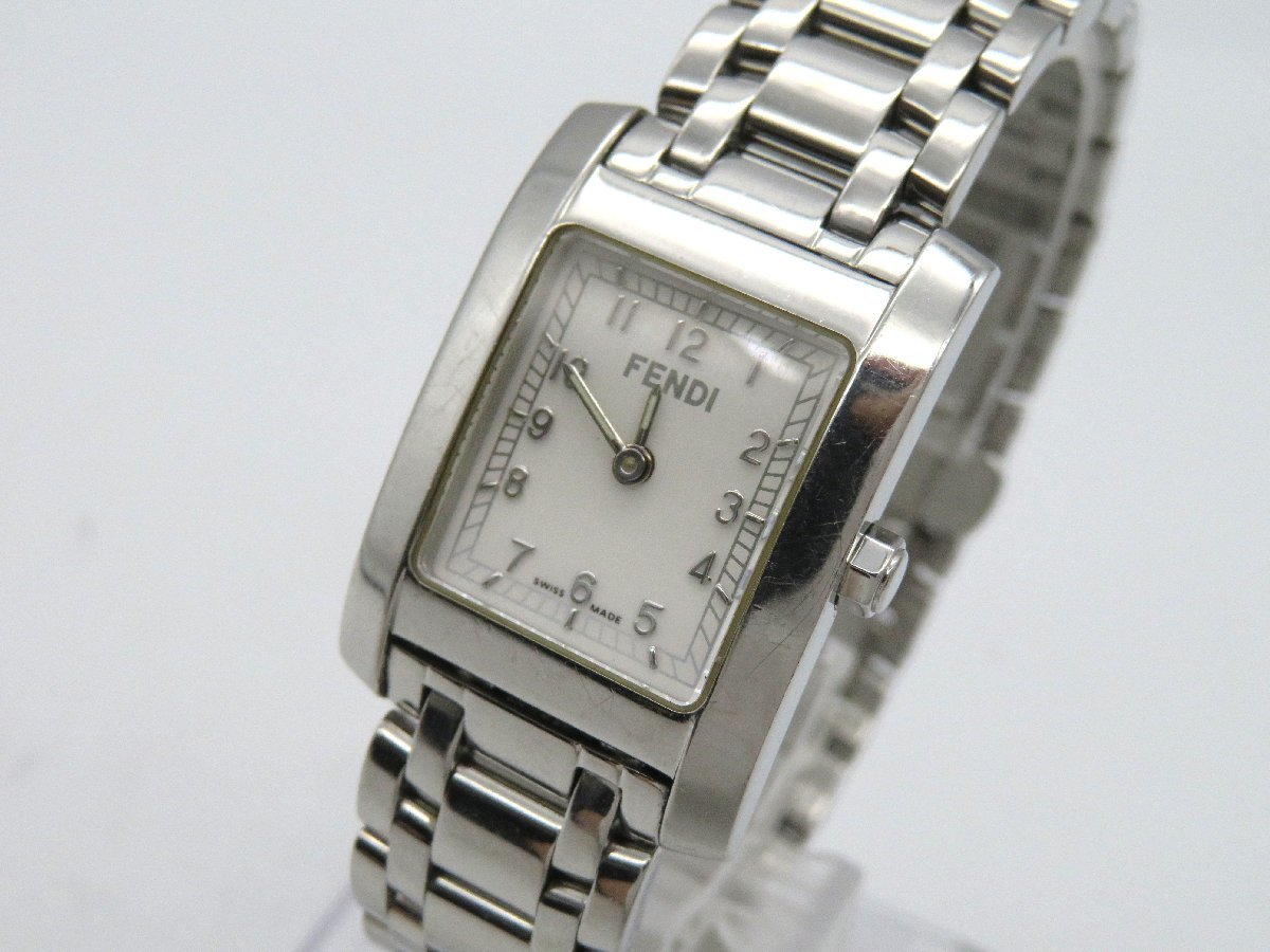 1円◆稼働◆　フェンディ　　　ホワイト　クオーツ　レディース　腕時計　　K150