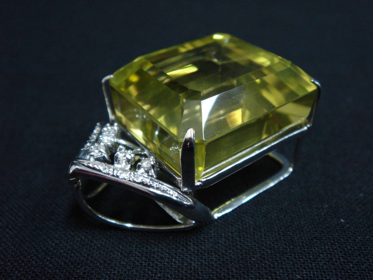 ☆　Ｋ１８ＷＧ　レモンクォーツペンダントヘッド　71.84ct　新品　☆_画像8