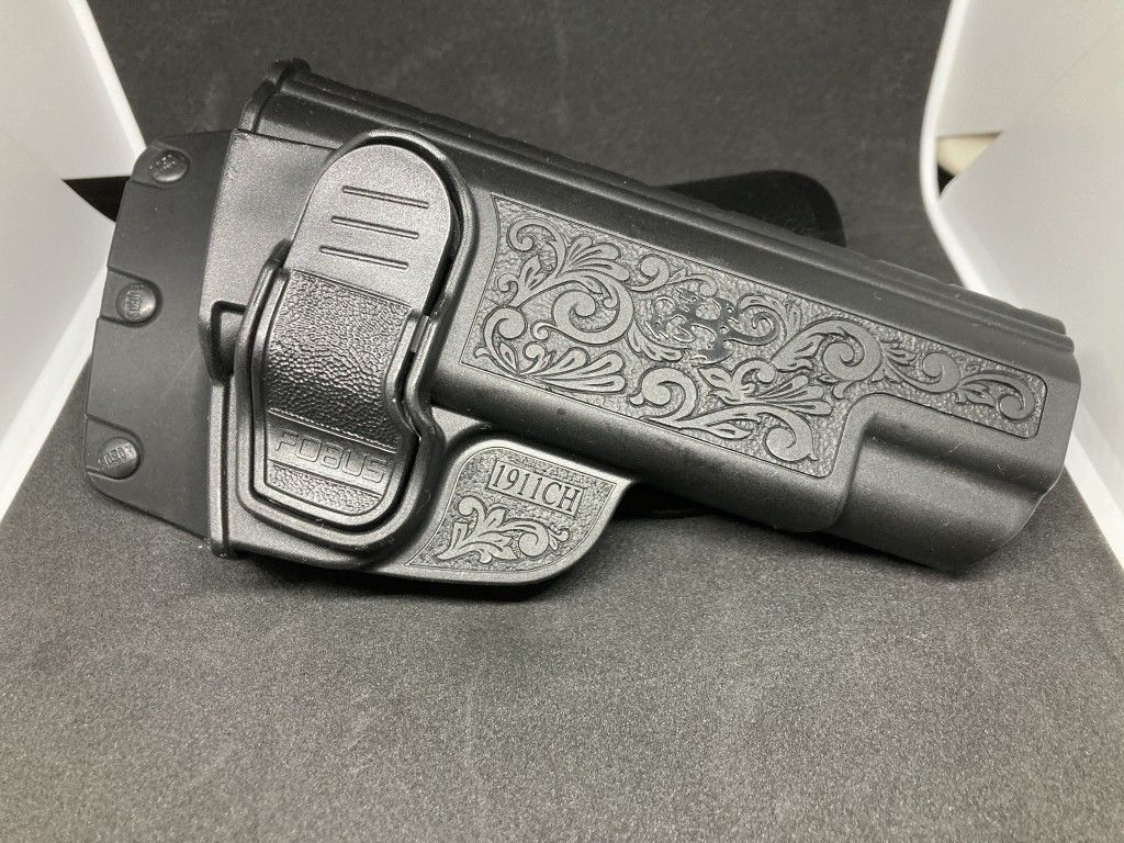 エングレーブ・エングレービング彫刻・刻印入り　FOBUS　1911・ガバメント用ホルスター