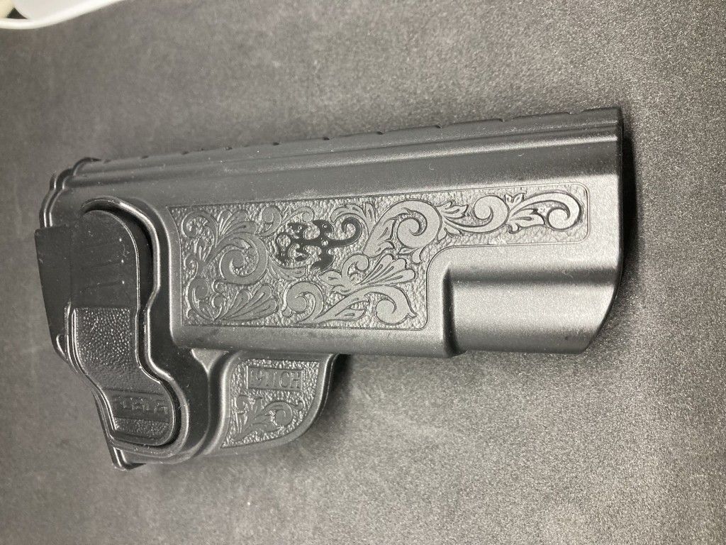 エングレーブ・エングレービング彫刻・刻印入り　FOBUS　1911・ガバメント用ホルスター