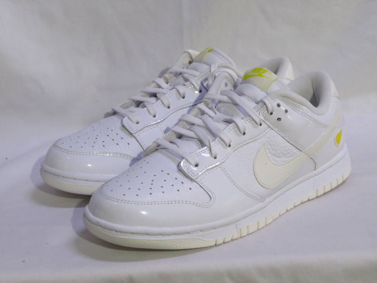 743　NIKE　WMNS DUNK LOW　白　 27.5