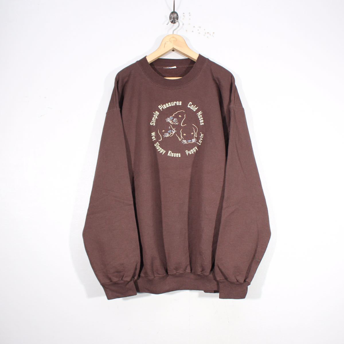 USA VINTAGE three DOGS EMBROIDERY DESIGN SWEAT SHIRT/アメリカ古着3匹のわんこ刺繍デザインスウェット_画像4