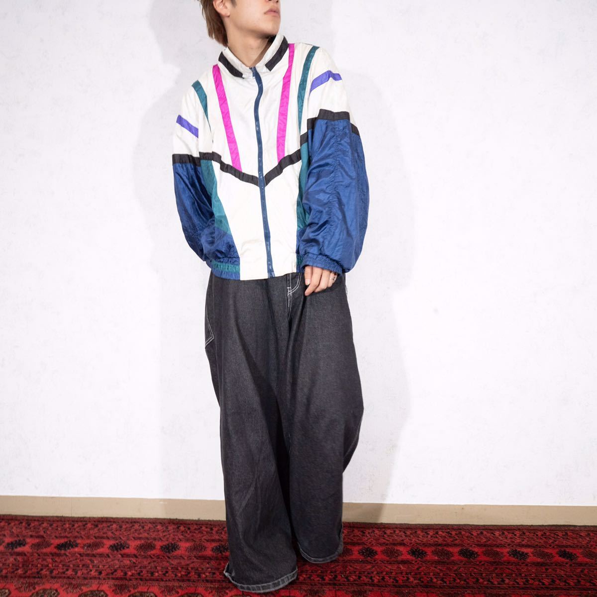 USA VINTAGE RIVER EDGE LINE DESIGN NYLON BLOUSON/アメリカ古着ラインデザインナイロンブルゾン(ジャケット)_画像2