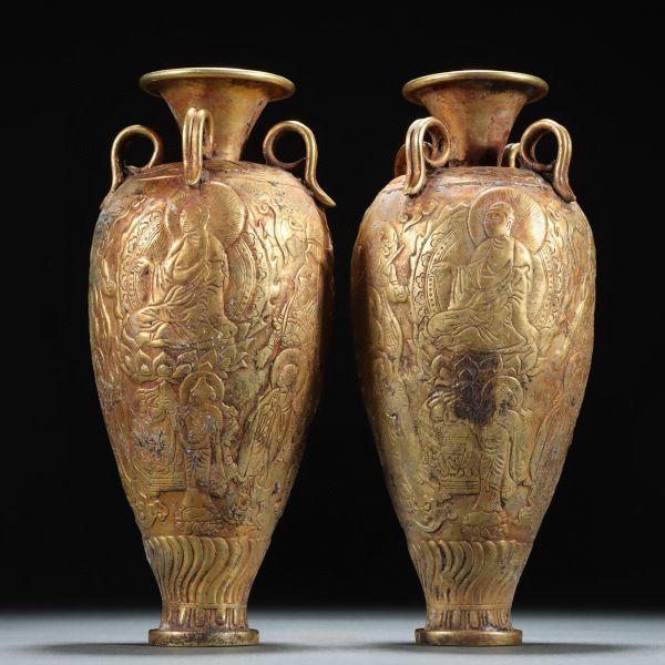 瓏】古銅鏨刻彫 塗金仏教瓶一対 遼金時期 銅器 古賞物 中国古玩 蔵出-