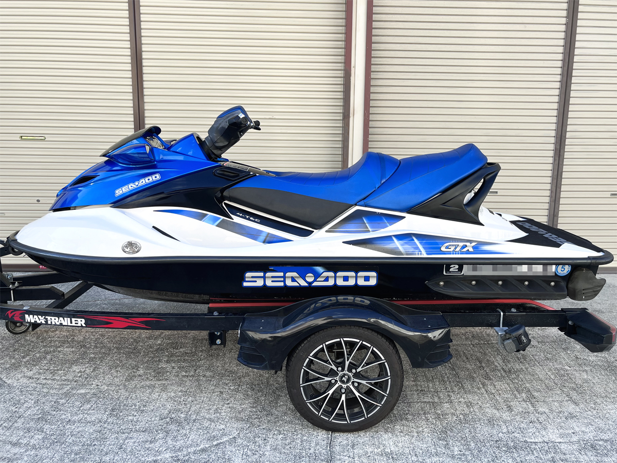 SEADOO GTX ジェットスキー アワー44時間 カバー付き　　シードゥー _画像3