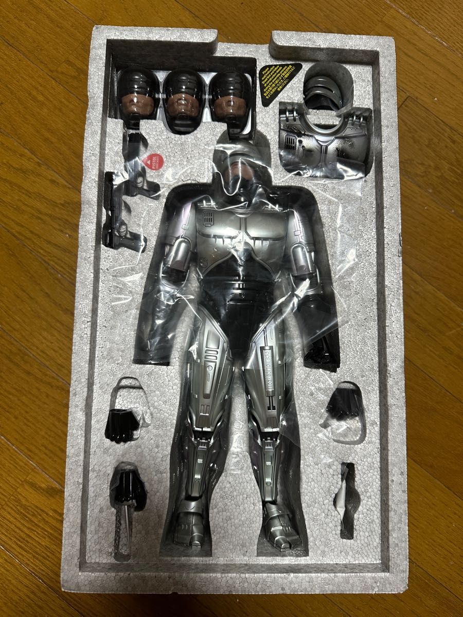 ホットトイズ ムービー・マスターピース ダイキャスト 1/6 MMS202 D04 ロボコップ