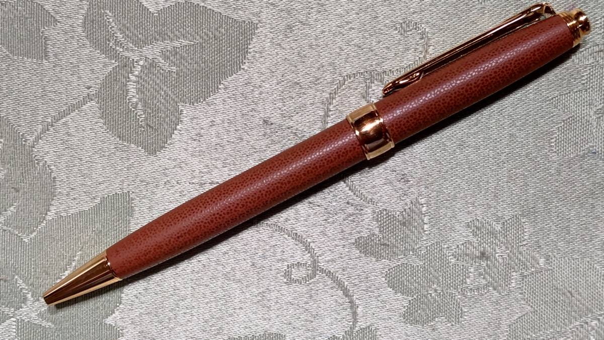 BURBERRY バーバリー　バルモラル　ボールペン cb23c928688e7fecb346a053362727